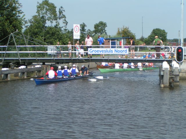 sail_tb018.jpg