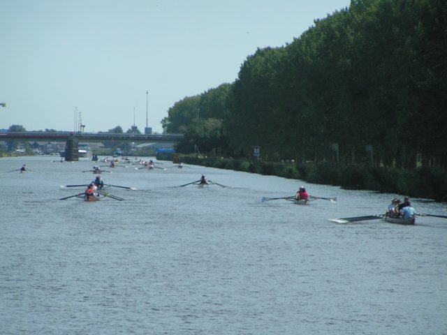 sail_tb032.jpg