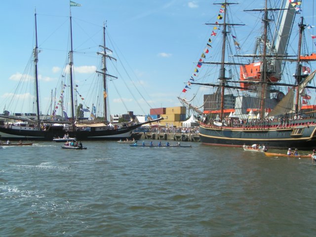 sail_tb063.jpg