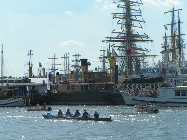 sail_tb067.jpg