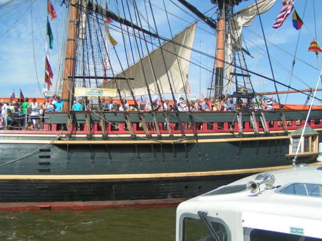 sail_tb072.jpg