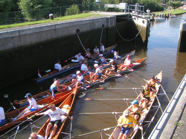 sail_tb129.jpg